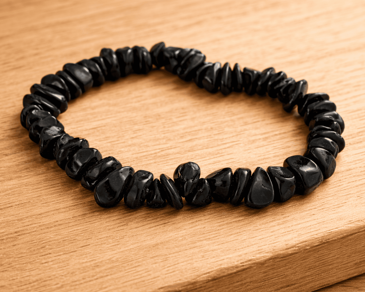 Pulseira de pedras preta fifour mesa