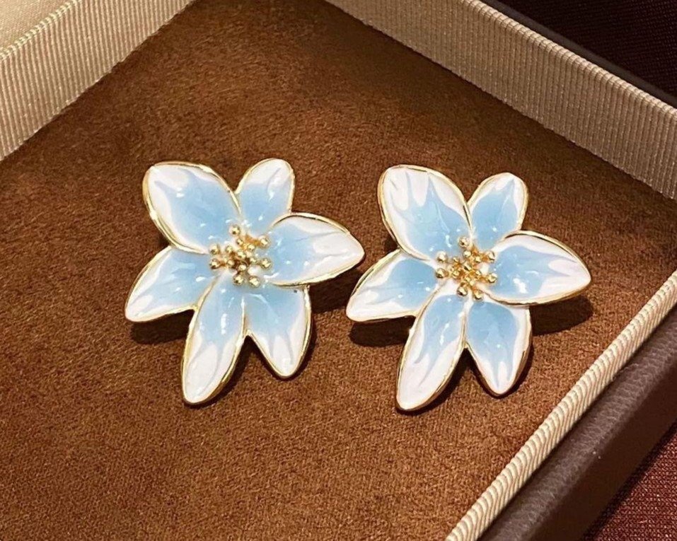 Brinco Silvéne Flor Azul - Image 4