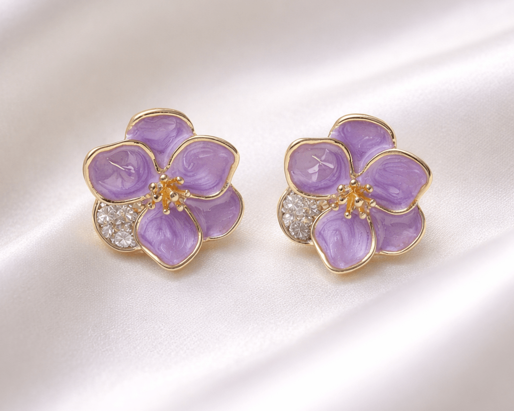 Brinco de Flor Camélia Roxo - Esmalte com Banho de Ouro - Image 3